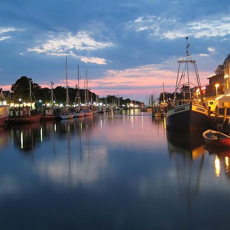 Ferienhaus Am Yachthafen, Moewe Apartment Rostock Luaran gambar