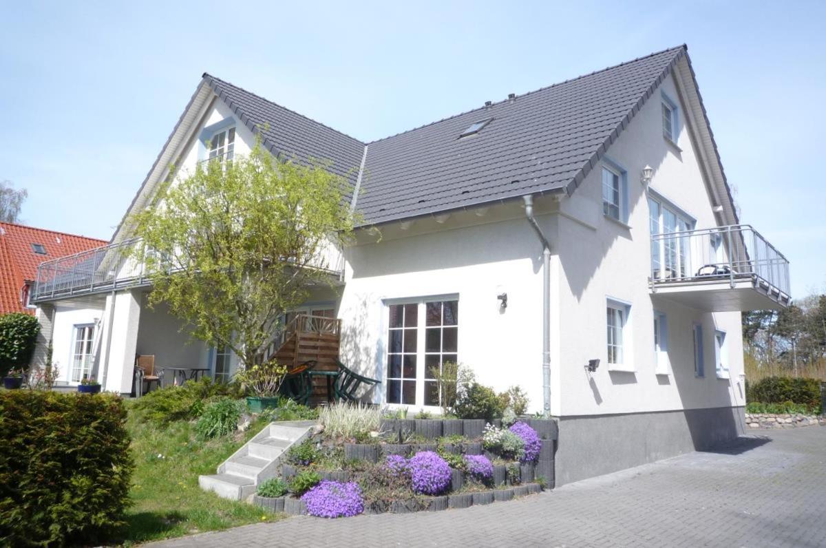Ferienhaus Am Yachthafen, Moewe Apartment Rostock Luaran gambar